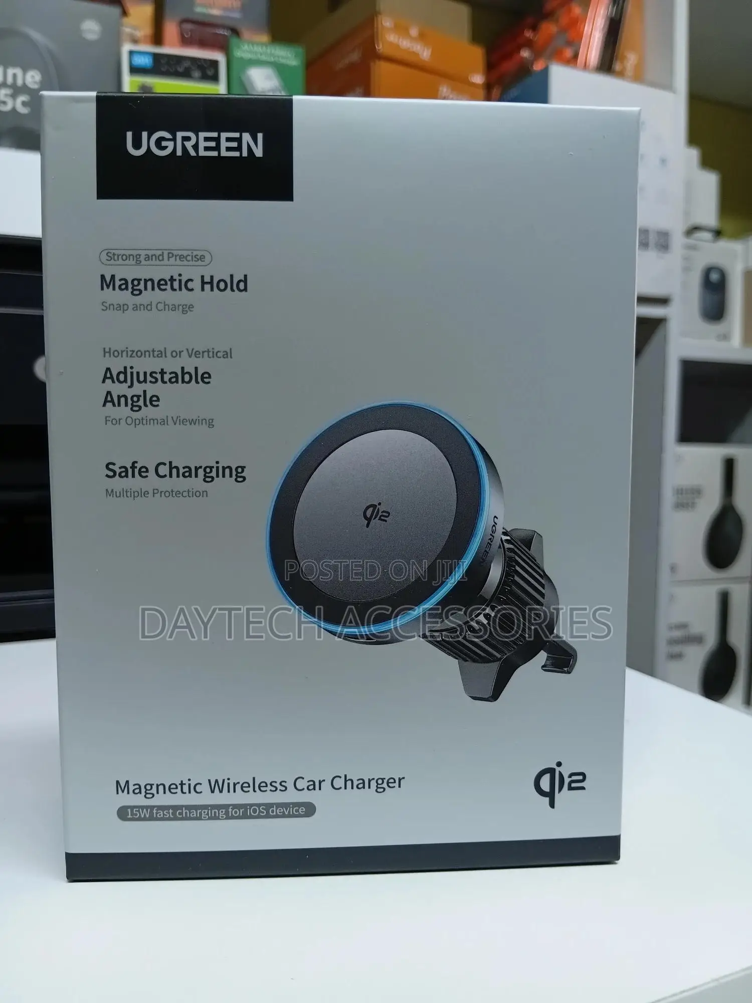 Ugreen Qi2 15w Magnetic Wireless Car Charger Phone Mount Holder.