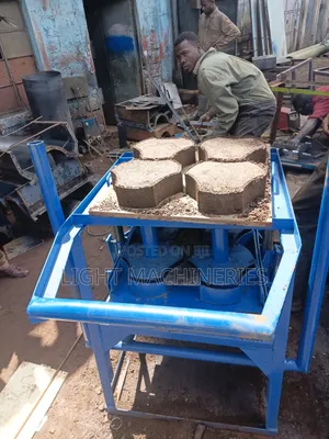 Cubro Mould Machine