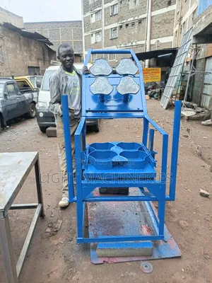 Cubro Mould Machine