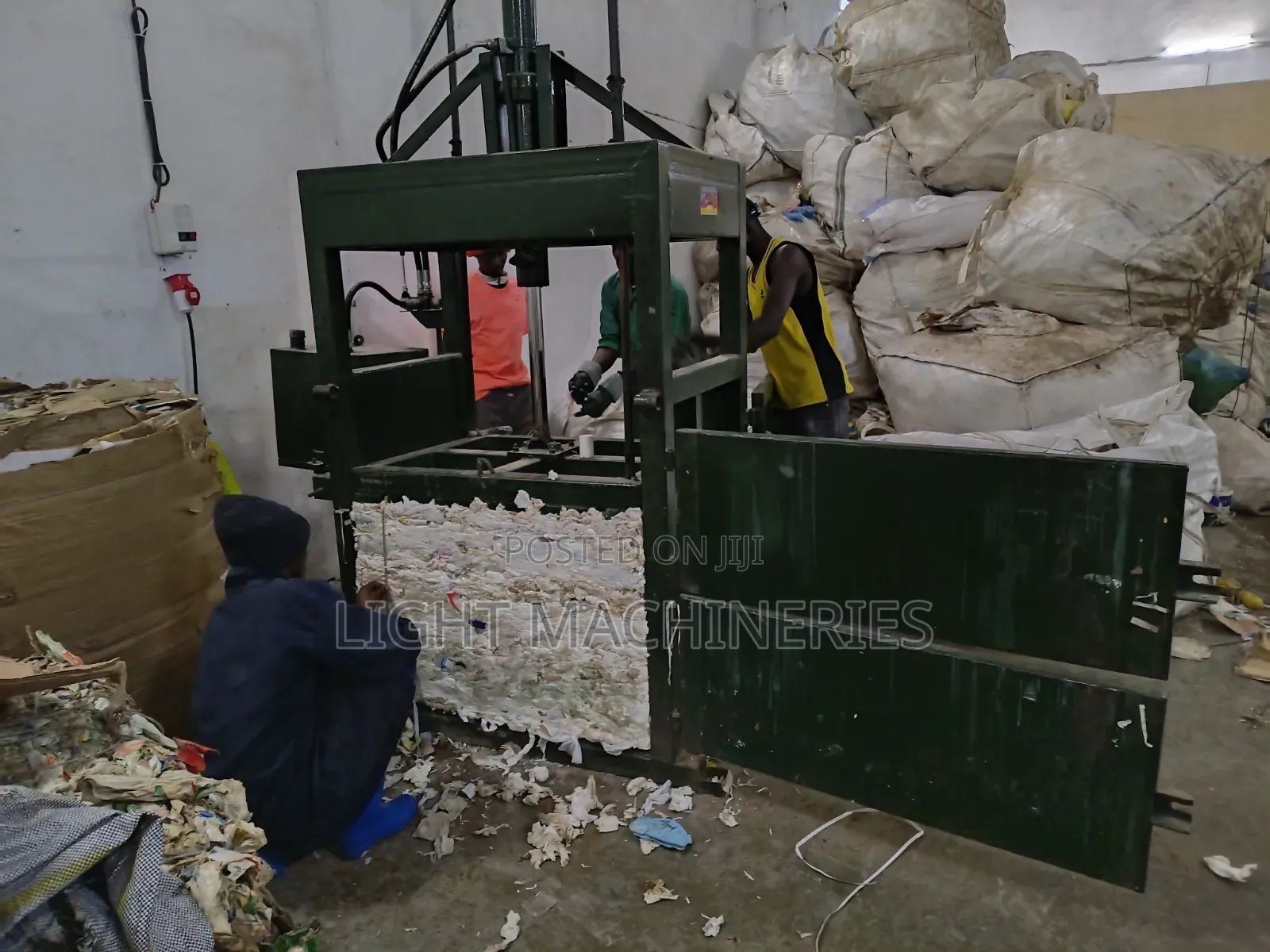 Plastic Baler Machine