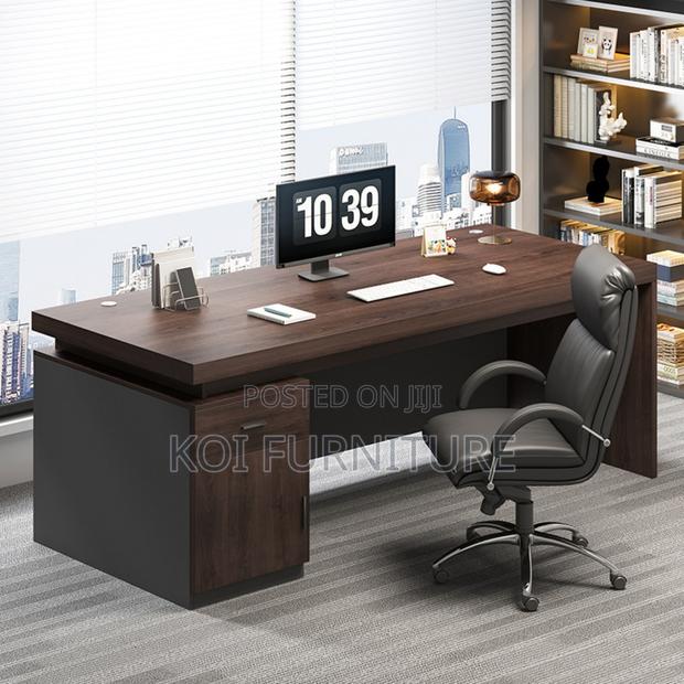 Office Desk; 1.4 Meters Executive Style Office Desk