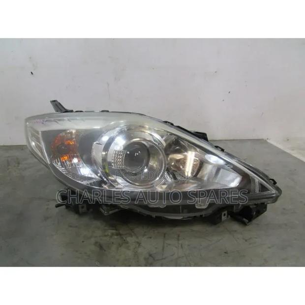 Mazda Premacy/Lafesta Xenon Headlights