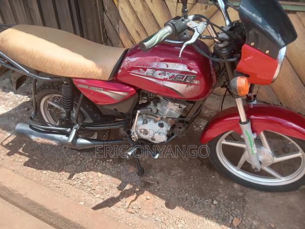 Bajaj Boxer 2017 Red