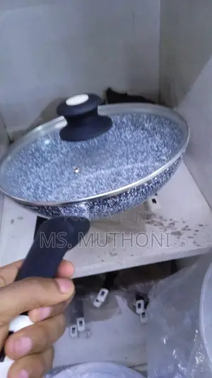 Uken Ceramic Nonstick Pan( With Lid) 26 28 Cm