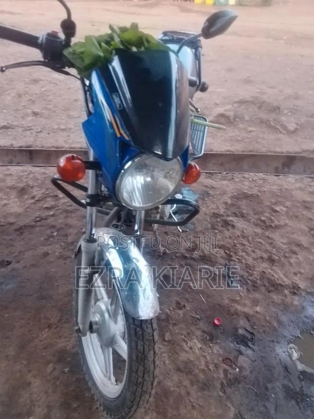 TVS HLX 125 2017 Blue - thumbnail 3