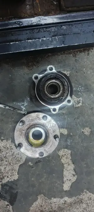 Hub Nissan Teana