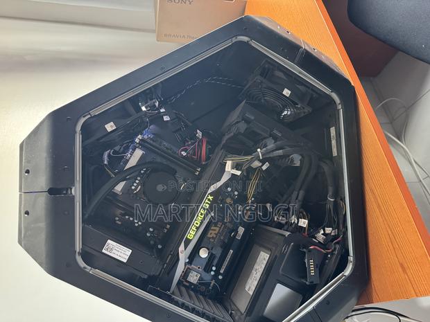 Desktop Computer Dell Alienware Area-51 16GB Intel Core 7 SSD 256GB - main view