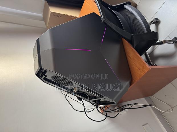 Desktop Computer Dell Alienware Area-51 16GB Intel Core 7 SSD 256GB - thumbnail 5
