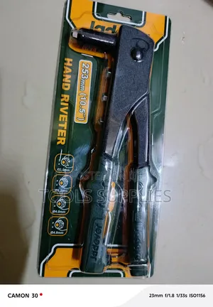 Hand Riveter/ Hand Riveter