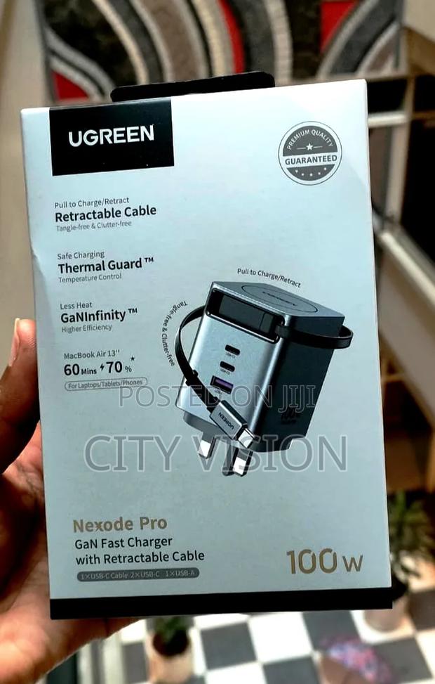 Ugreen Nexode 100w Charger With Retractable Usb-C Cable - thumbnail 2