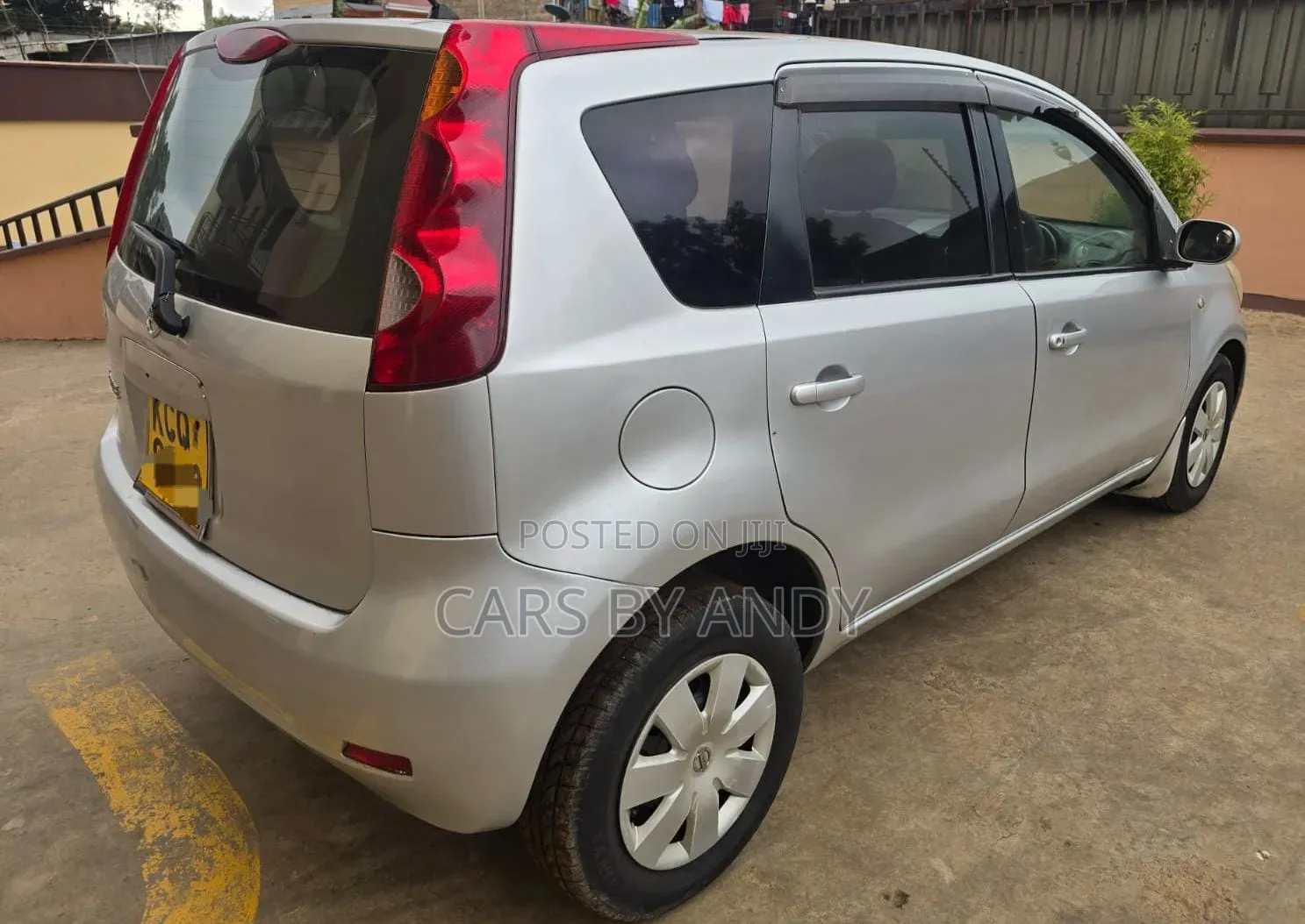 Nissan Note 1.4 2011 Silver