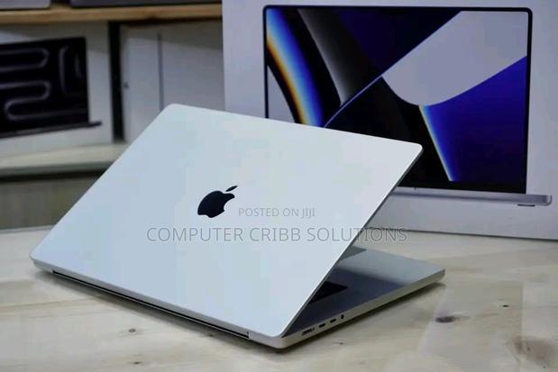 Laptop Apple MacBook Pro 2022 M2 32GB Apple M1 Pro SSD 512GB - thumbnail 4