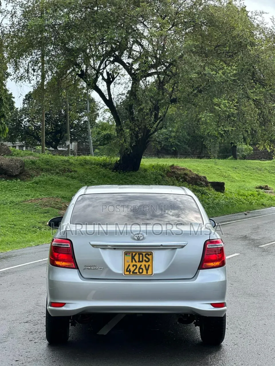 Toyota Axio 2017 Silver