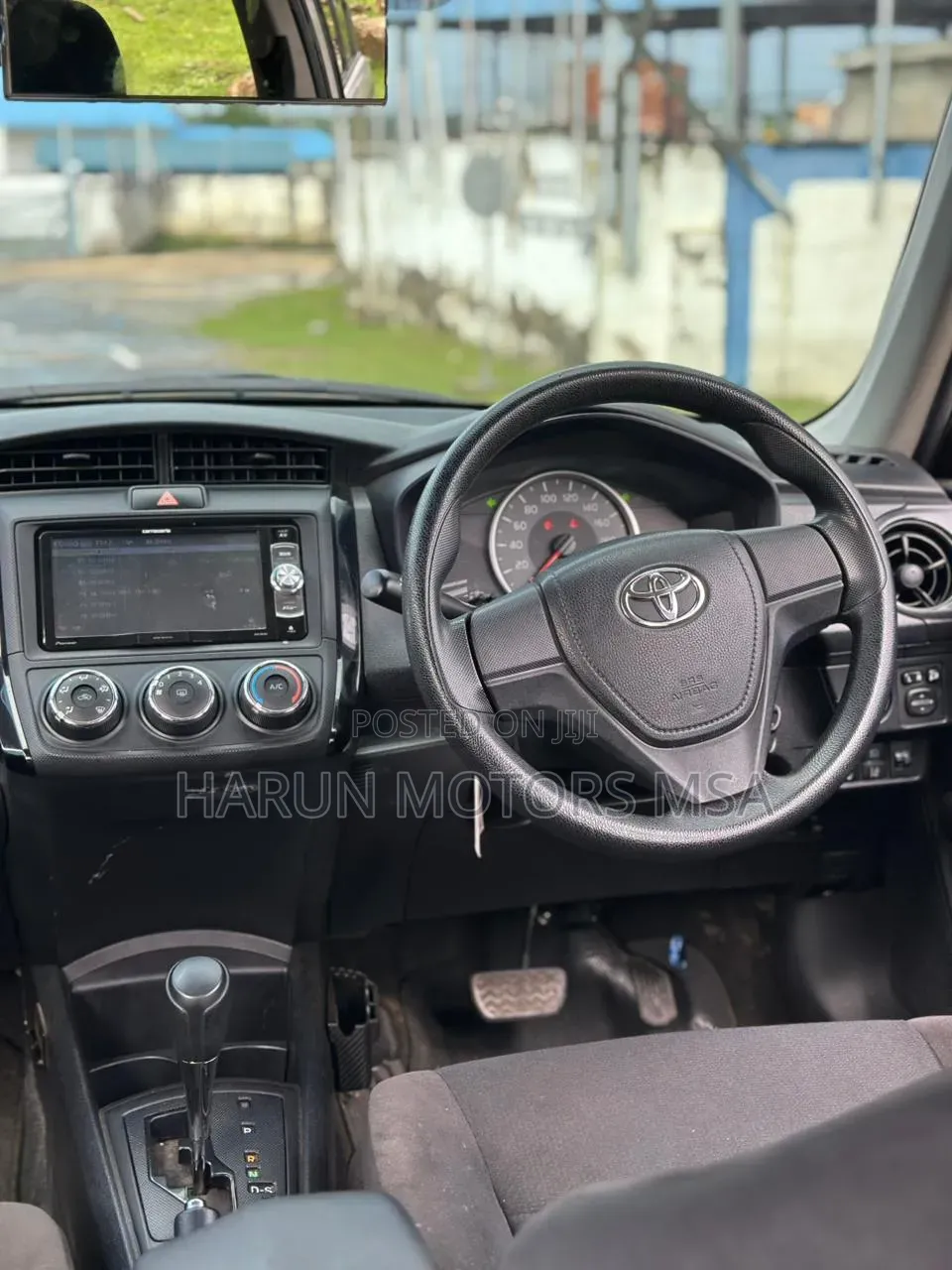 Toyota Axio 2017 Silver