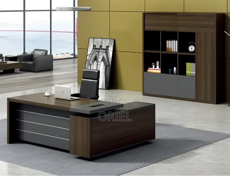 Office Desk : Office 1600cm Executive Desk