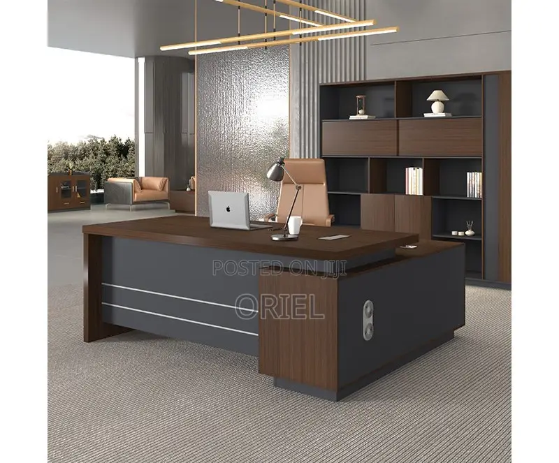 Office Desk : Office 1600cm Executive Desk