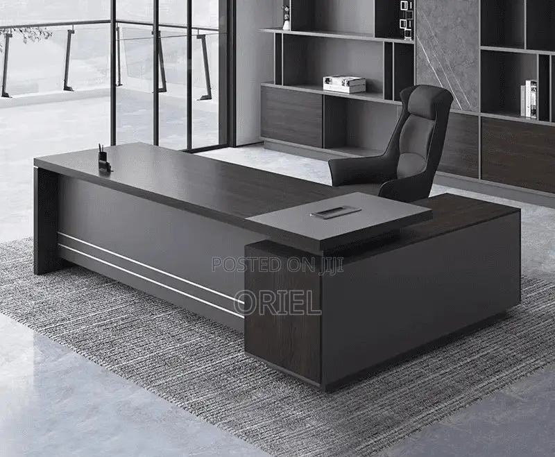 Office Desk : Office 1600cm Executive Desk