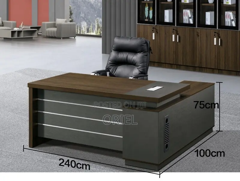 Office Desk : Office 1600cm Executive Desk