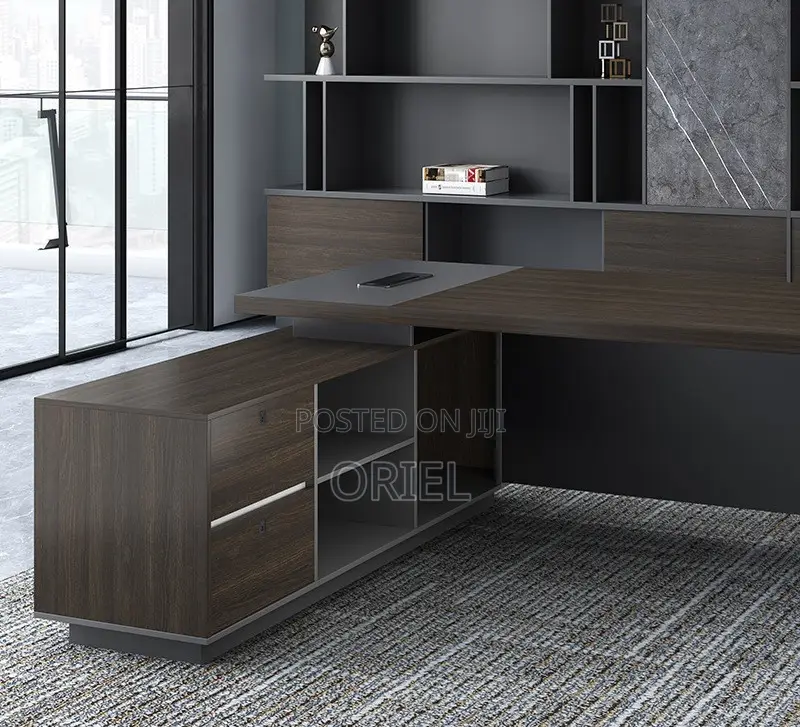 Office Desk : Office 1600cm Executive Desk