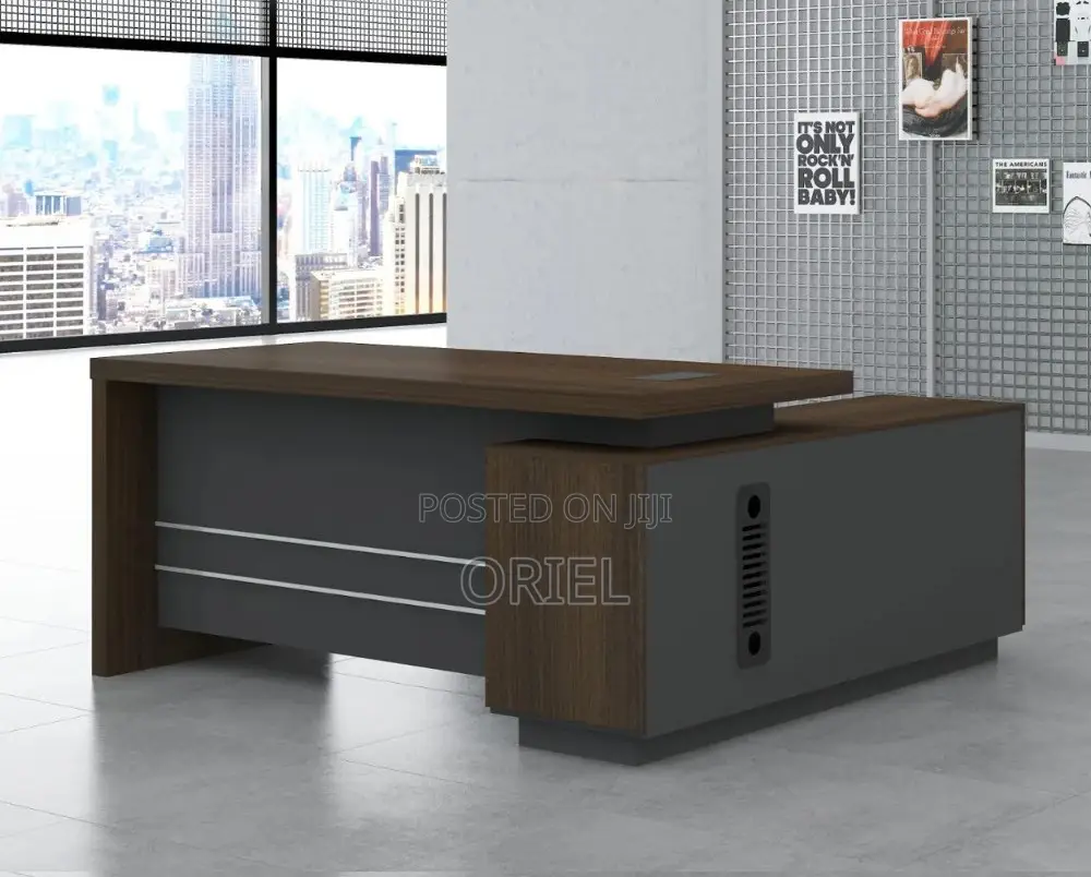 Office Desk : Office 1600cm Executive Desk