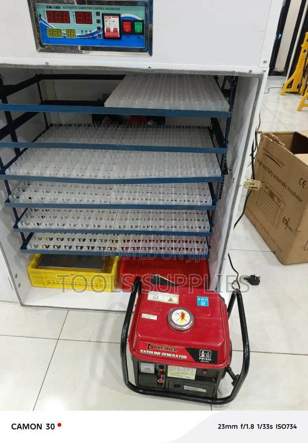 1056 Automatic Eggs Incubator