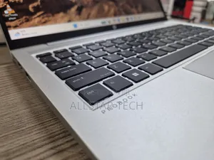 Laptop HP ProBook 440 G9 16GB Intel Core i7 SSD 512GB