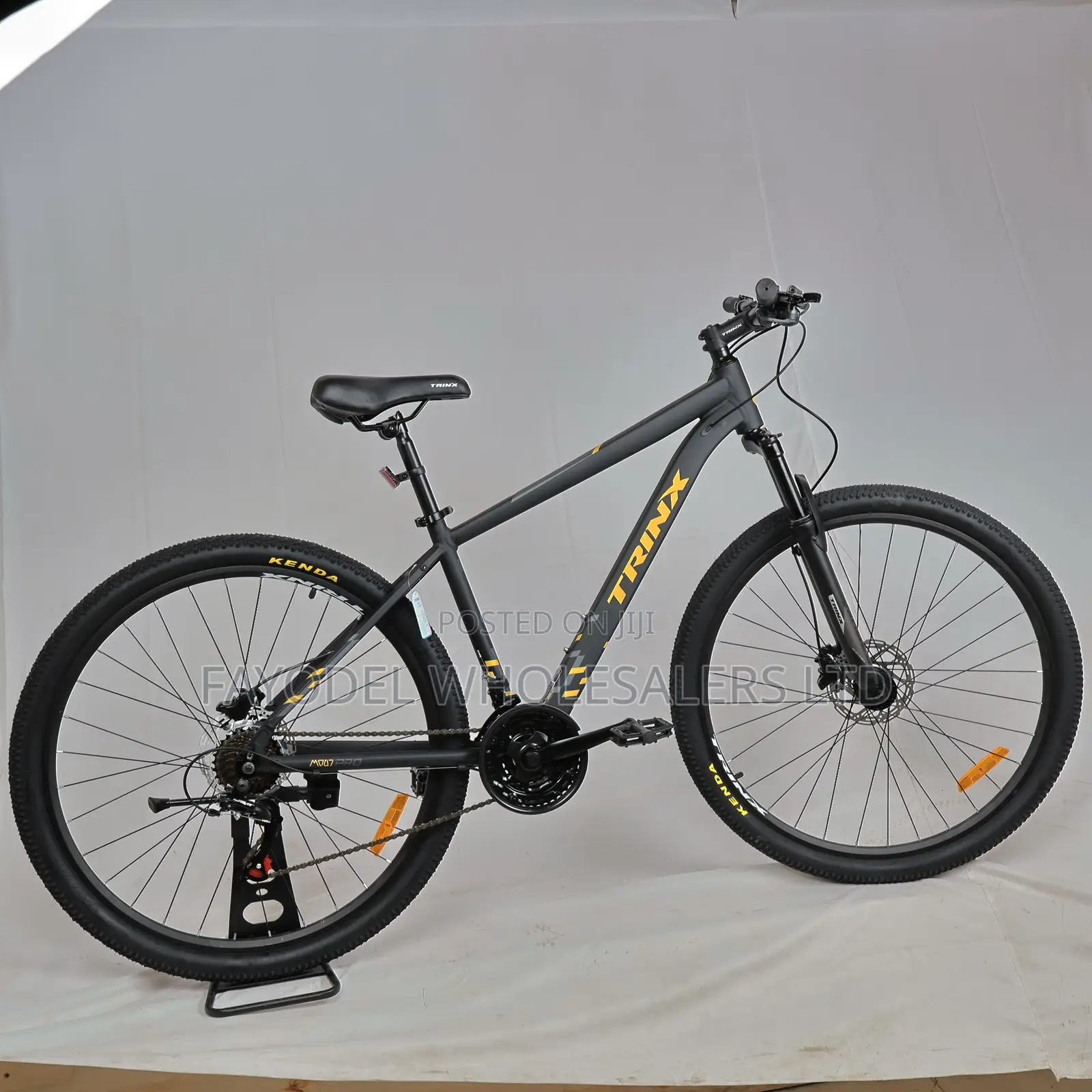 Trinx M007 Mountain Bicycle – Smooth Gear System