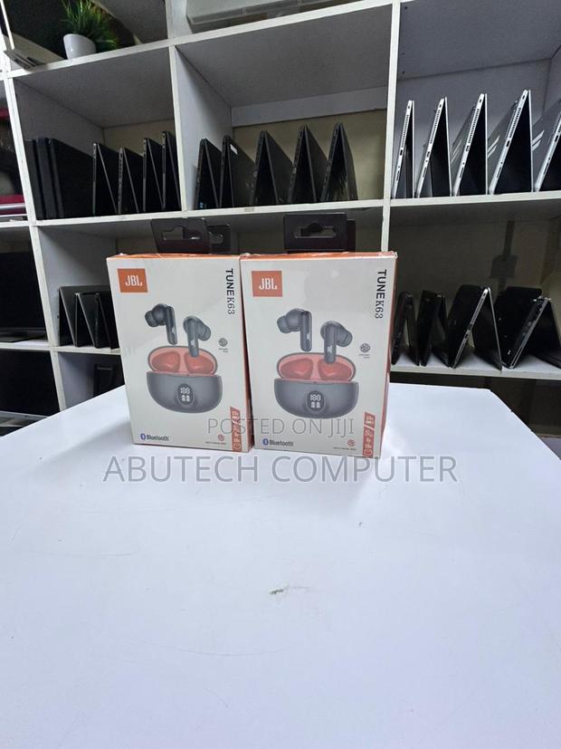 JBL Wireless Earphones - thumbnail 2