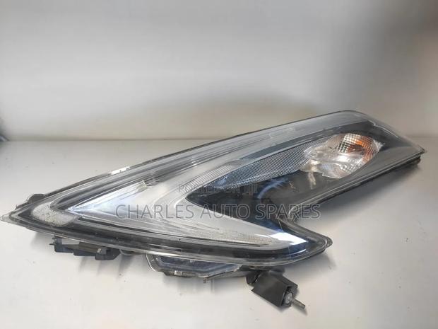 Nissan Juke 2015 Headlights - thumbnail 2