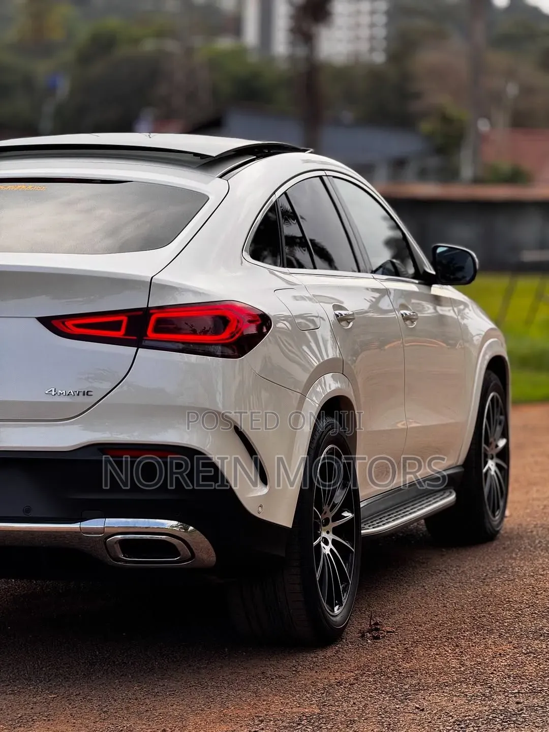 Mercedes-Benz GLE-Class GLE 400d 4MATIC 2020 Off white