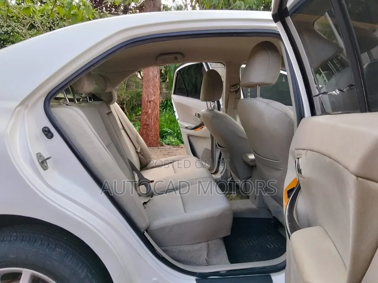 Toyota Premio 2008 White