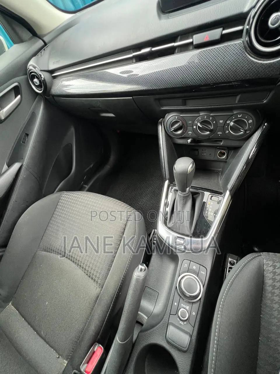 Mazda Demio 2019 Pearl
