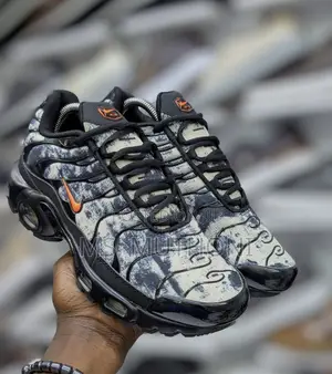 New Version Nike Airmax Plus Tn Size 40-45