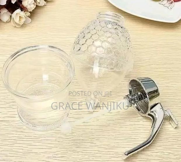 *Diamond Shaped Honey Dispenser*
