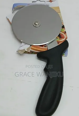 *Pizza Cutter*Pizza Cutter