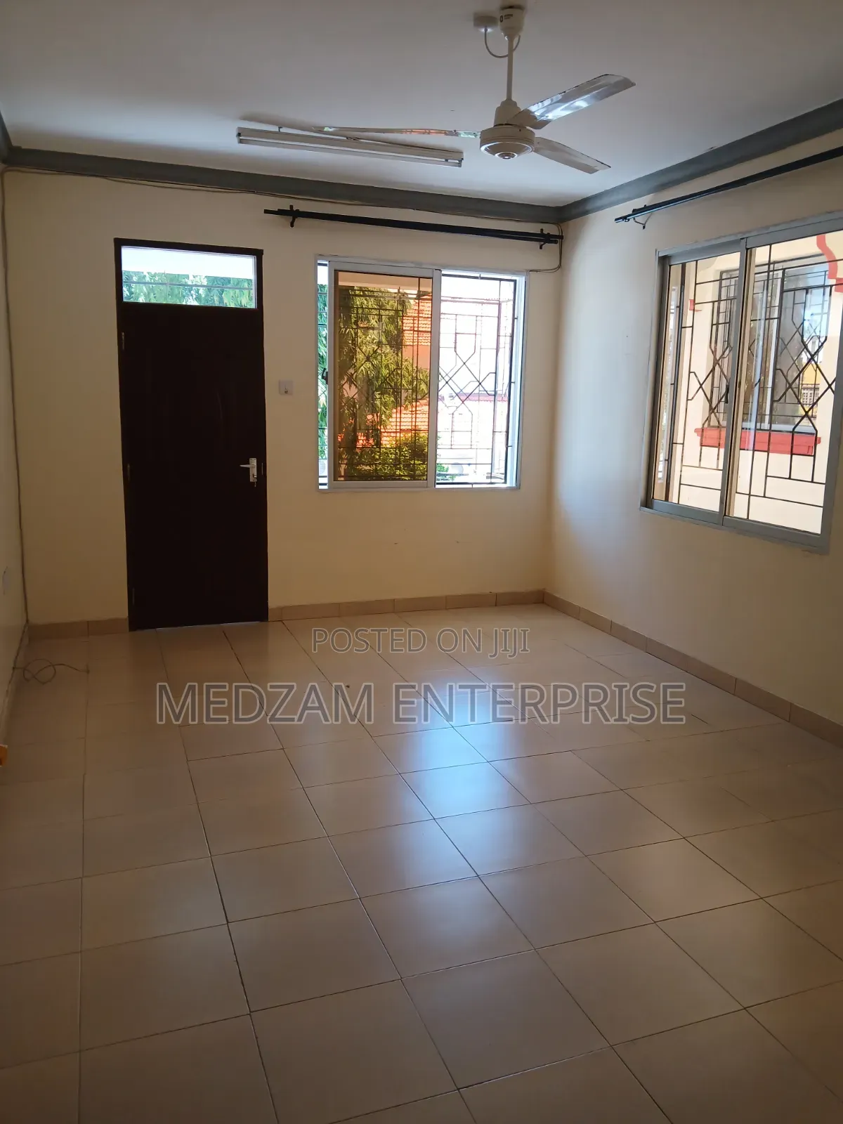 3bdrm Block of Flats in Shauri Yako for rent