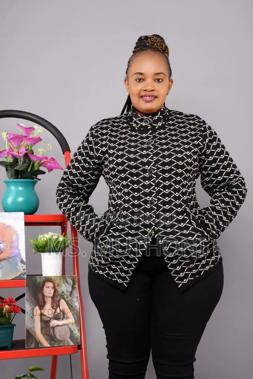 Free Size Patterned Ladies' Button-Up Sweater