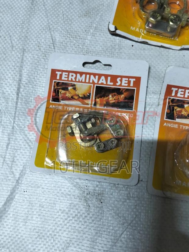 Universal Battery Terminal - main view