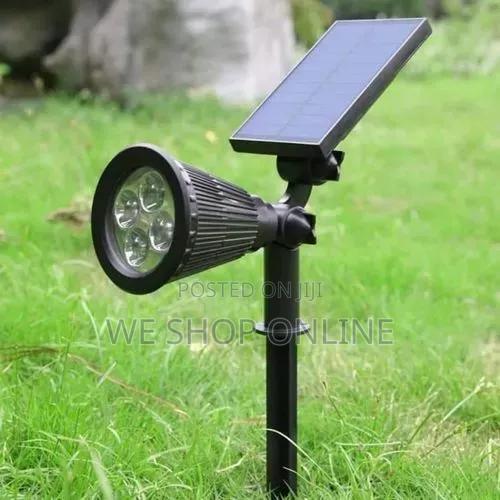 Outdoor Garden Solar Spotlight
