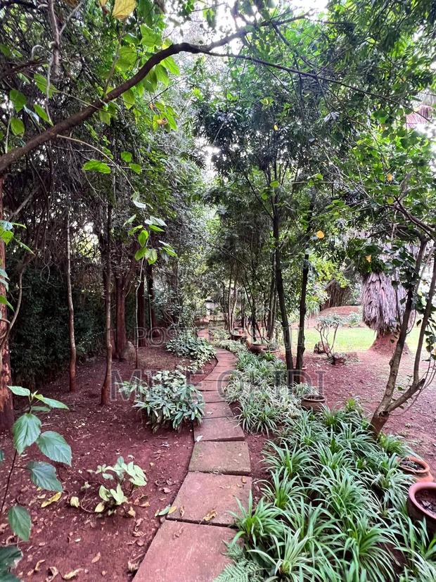 5bdrm Villa in Karen, Hardy for sale - main view