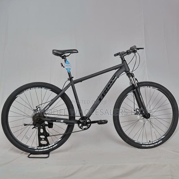 Trinx Mountain Bike 26” – Strong Steel Frame Mtb