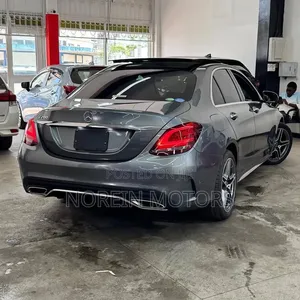 Mercedes-Benz C200 2019 Gray