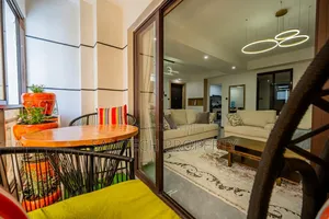 Furnished 2bdrm Apartment in Riverside for sale