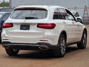 Mercedes-Benz GLC-Class 2019 White