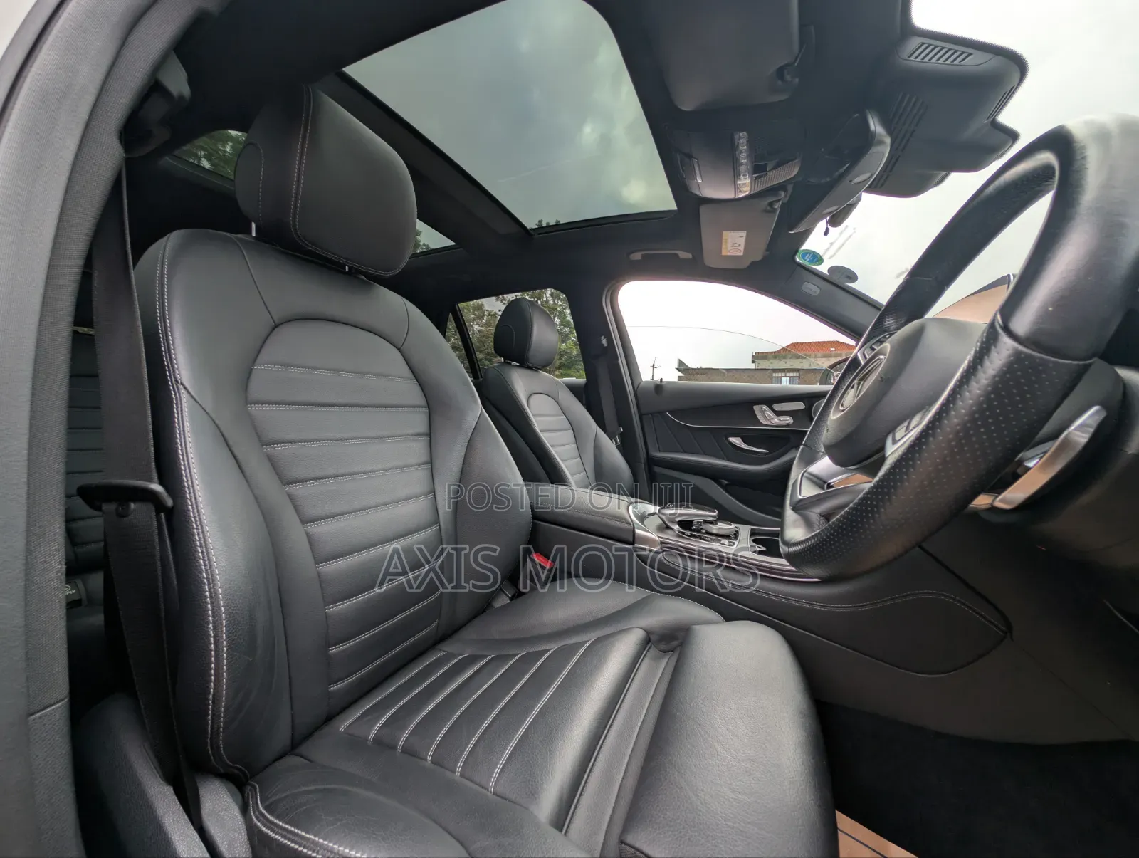 Mercedes-Benz GLC-Class 2019 White