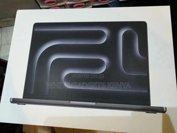 New Laptop Apple MacBook Pro 2025 M5 14-inch 24GB Apple M4 Pro SSD 1T