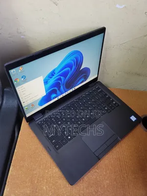 Laptop Dell Latitude 7390 8GB Intel Core i5 SSD 256GB