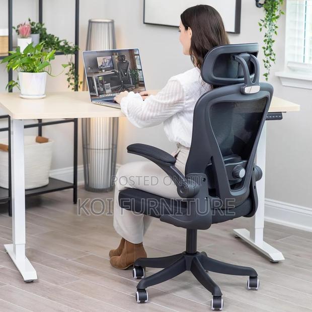 Office Chairs; Ergonomic Mesh Office Task Chair With Headrest - thumbnail 7