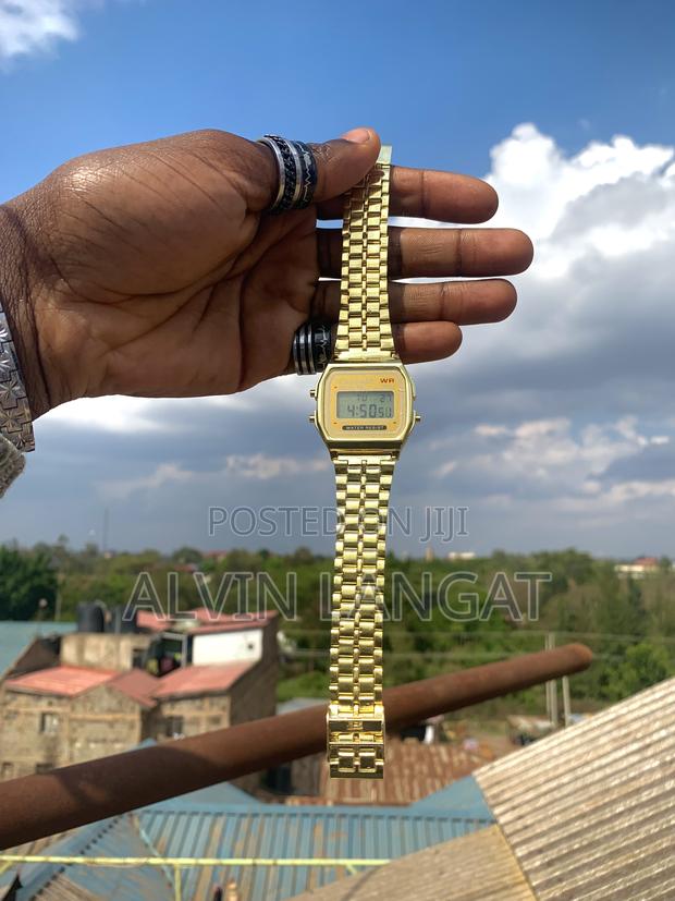 Unisex Vintage Casio Digital Watch - thumbnail 7