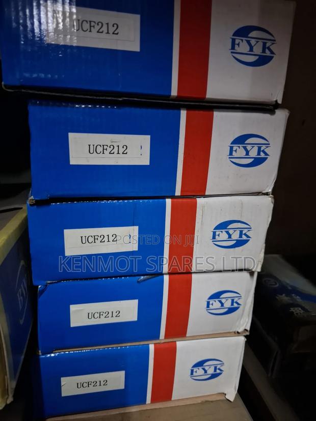 Ucf 212 Square Flanged Ball Bearing Unit